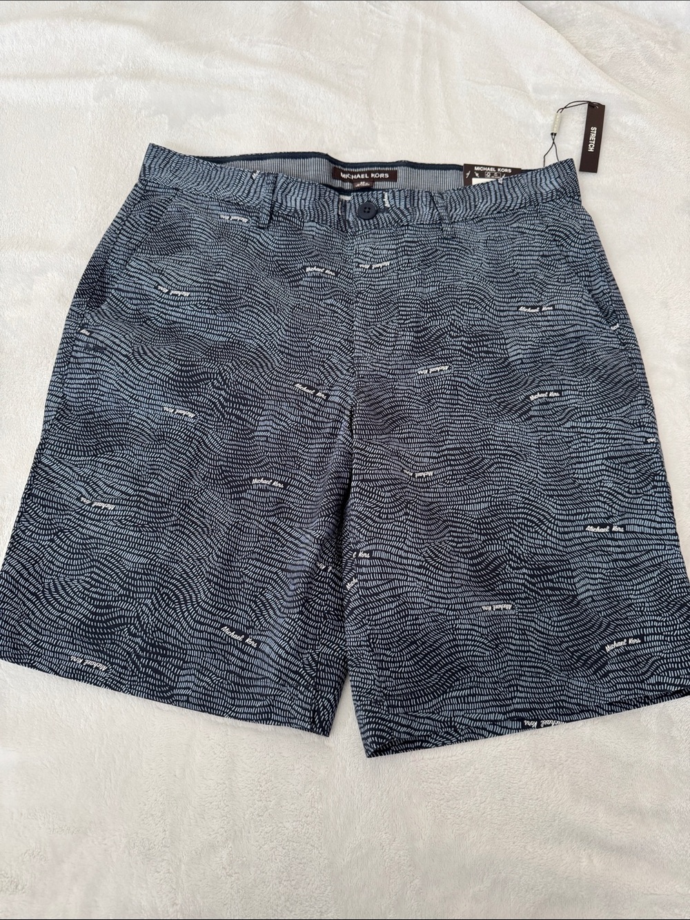 Michael Kors Men’s Navy Wave-Pattern Flat Front Shorts